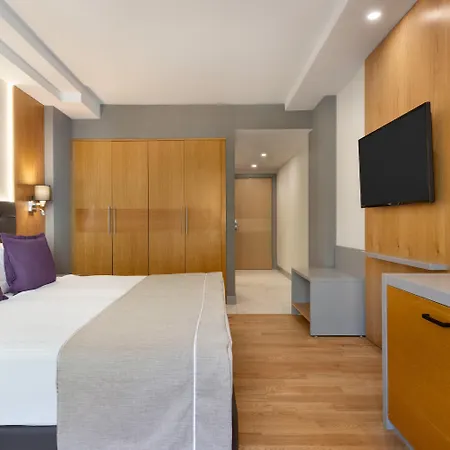 Hotel La Quinta By Wyndham Bodrum
