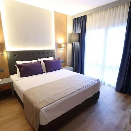 La Quinta By Wyndham Hotel 4*