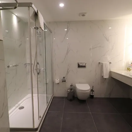 La Quinta By Wyndham Hotel