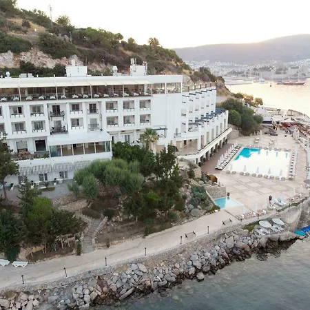 Отель La Quinta By Wyndham 4*